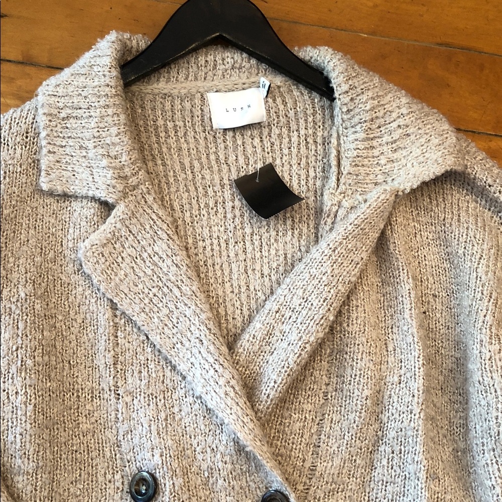 Lush Jacket - Picture 3 of 3